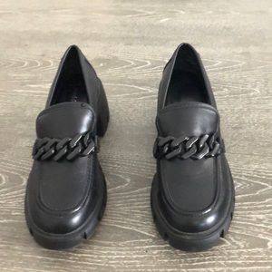 Madden girl loafers black pleather size 9 W